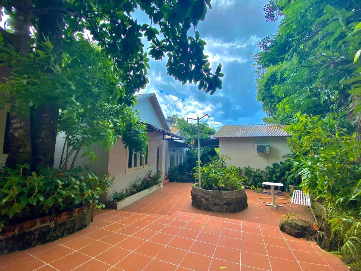 Ngoc Hanh Bungalow دونغ دونغ المظهر الخارجي الصورة
