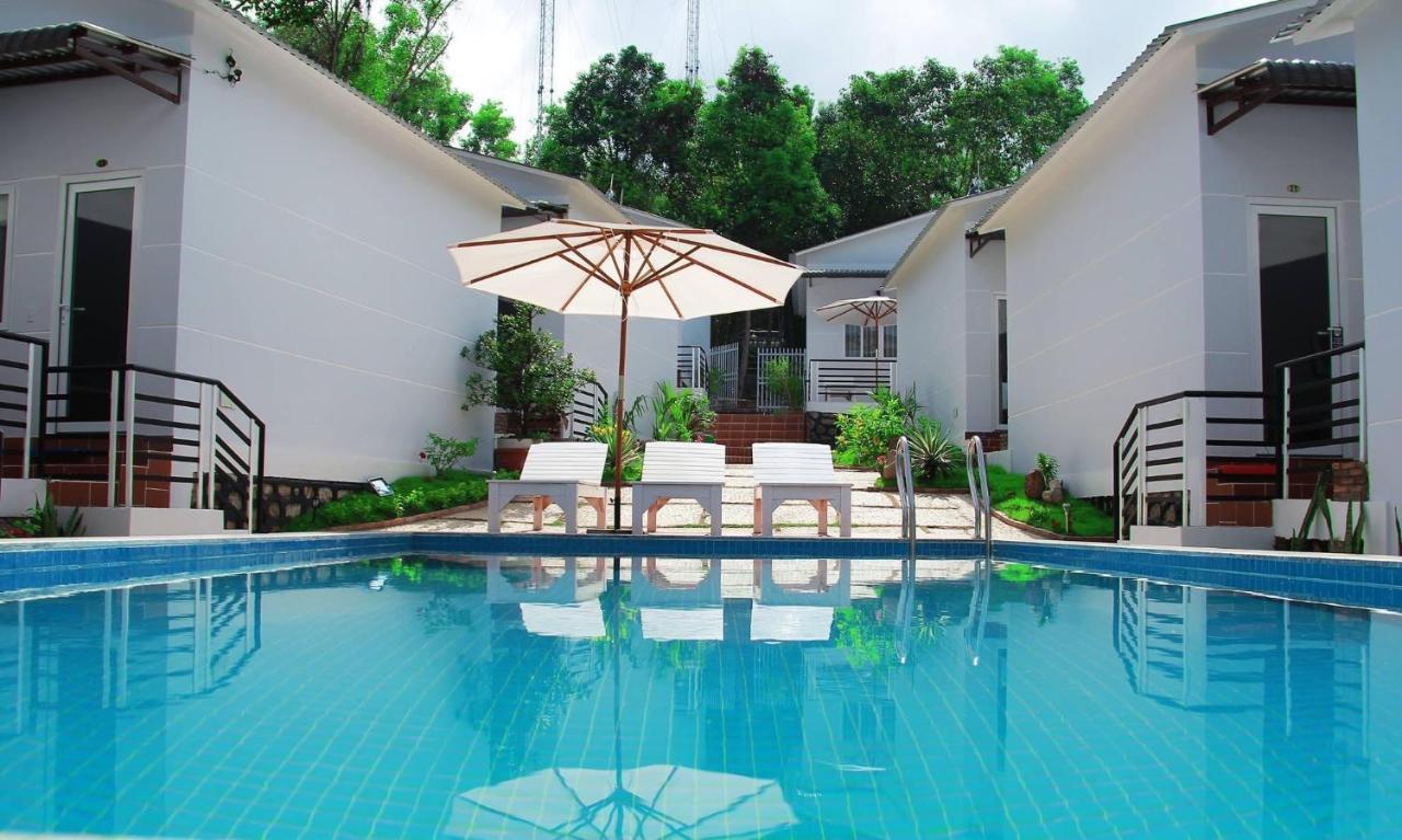 Ngoc Hanh Bungalow دونغ دونغ المظهر الخارجي الصورة